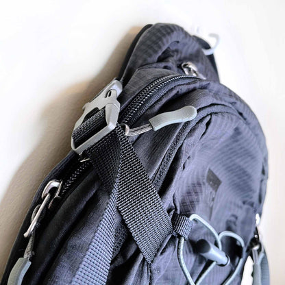 mec black mountain fountain 9L hiking backpack