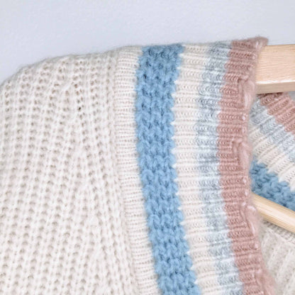 Mijor Style cashmere-blend v-neck sweater - size Medium