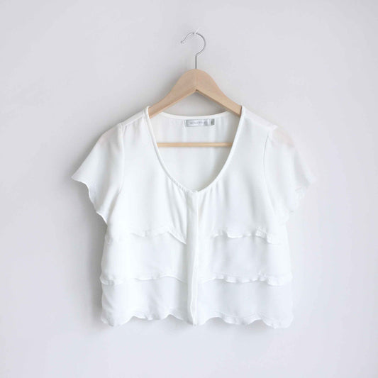 MINKPINK tiered scallop hem button down crop - size xs