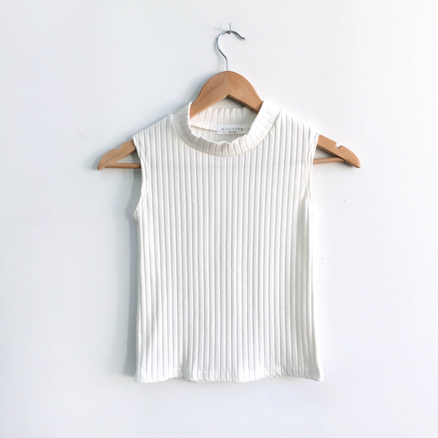 Miss Hong ribbed crop - size xs