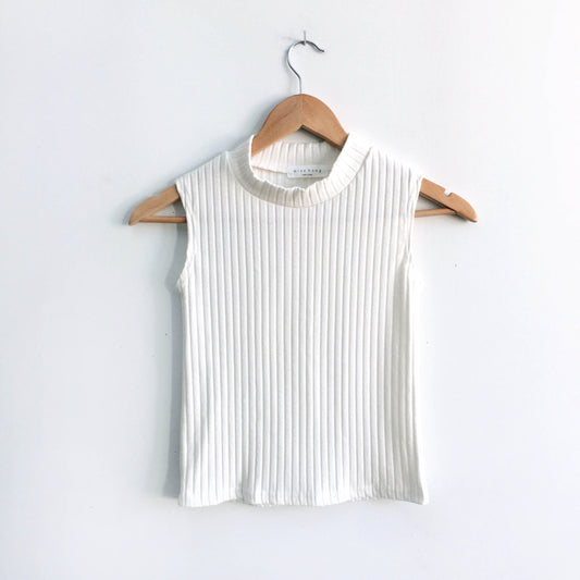 Miss Hong ribbed crop - size xs