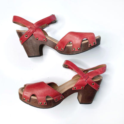 miz mooz red leather heather platform clog sandals - size 7