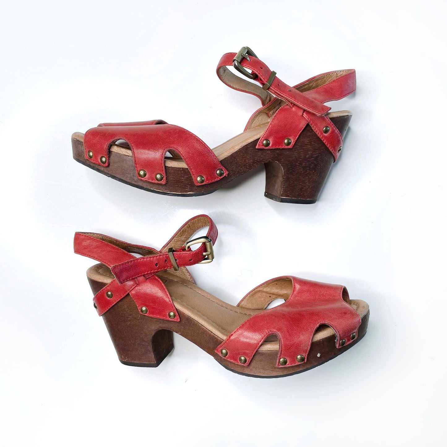 miz mooz red leather heather platform clog sandals - size 7