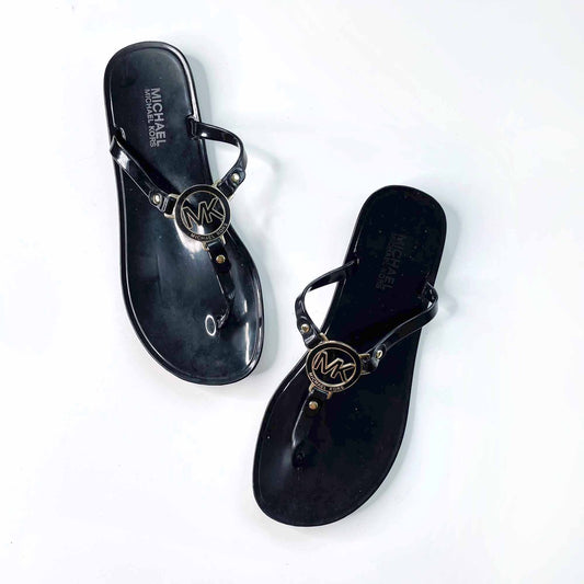 michael kors thong jelly logo sandals - size 9