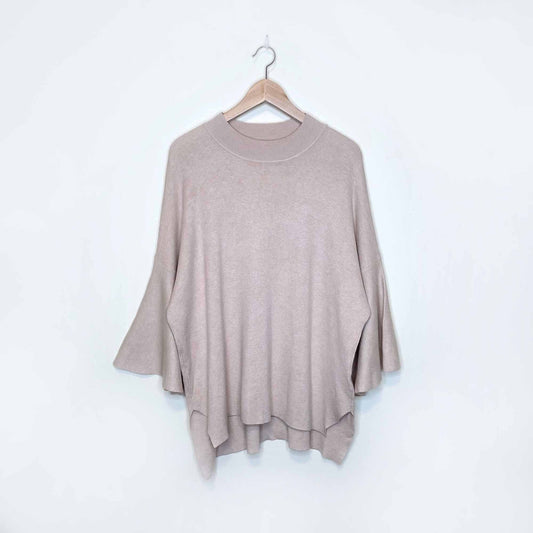modern citizen short bell sleeve sweater - size large