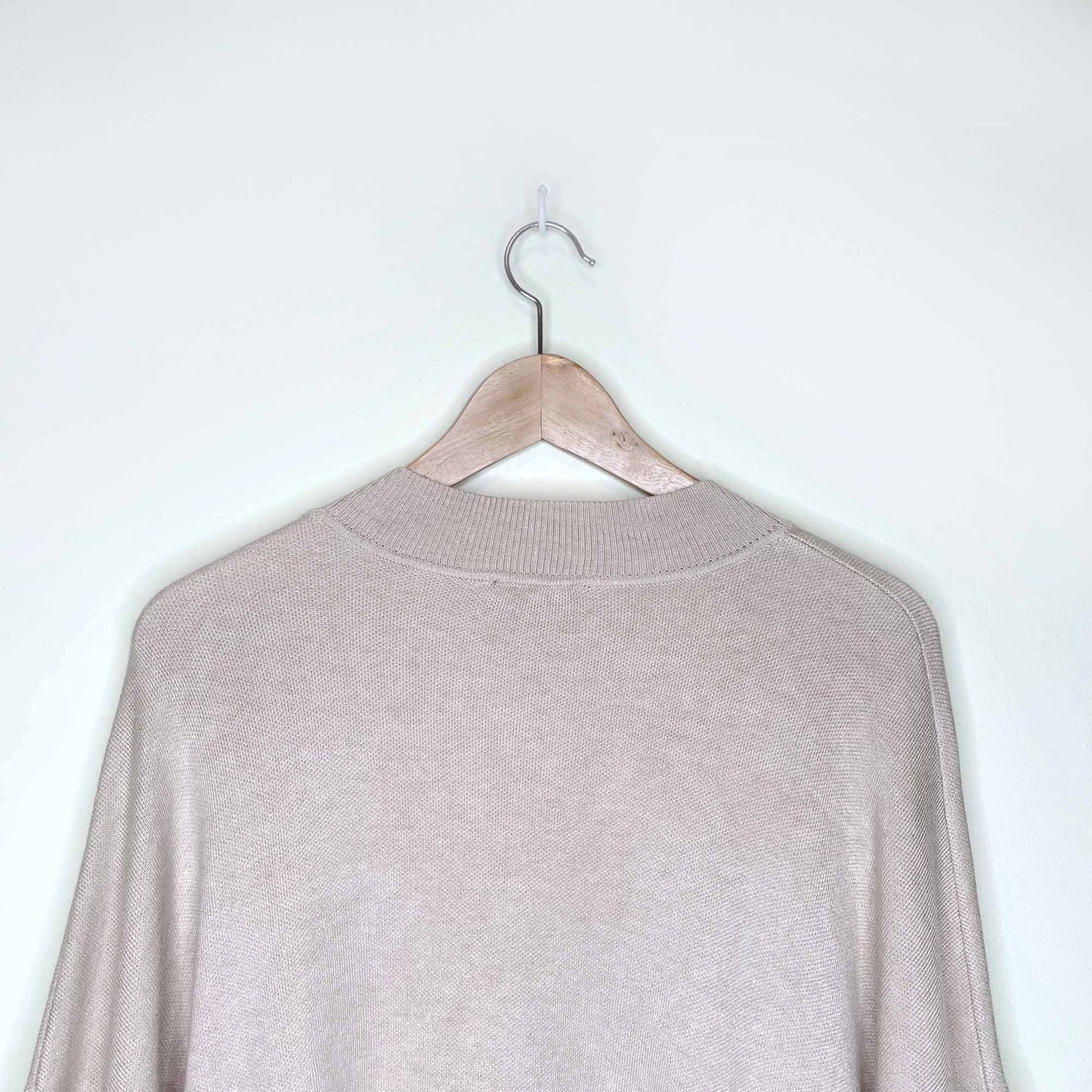 modern citizen short bell sleeve sweater - size large