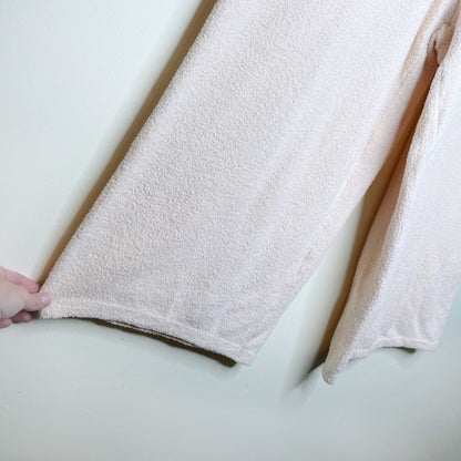 nwt monki calah fuzzy knitted wide leg pants - size large