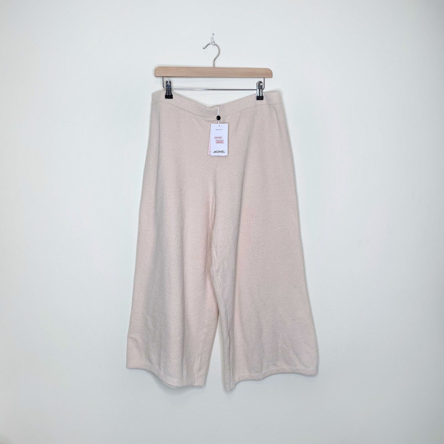 nwt monki calah fuzzy knitted wide leg pants - size large