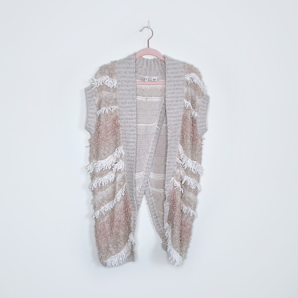 moth quinta boho fringe sweater vest - size xs/sm