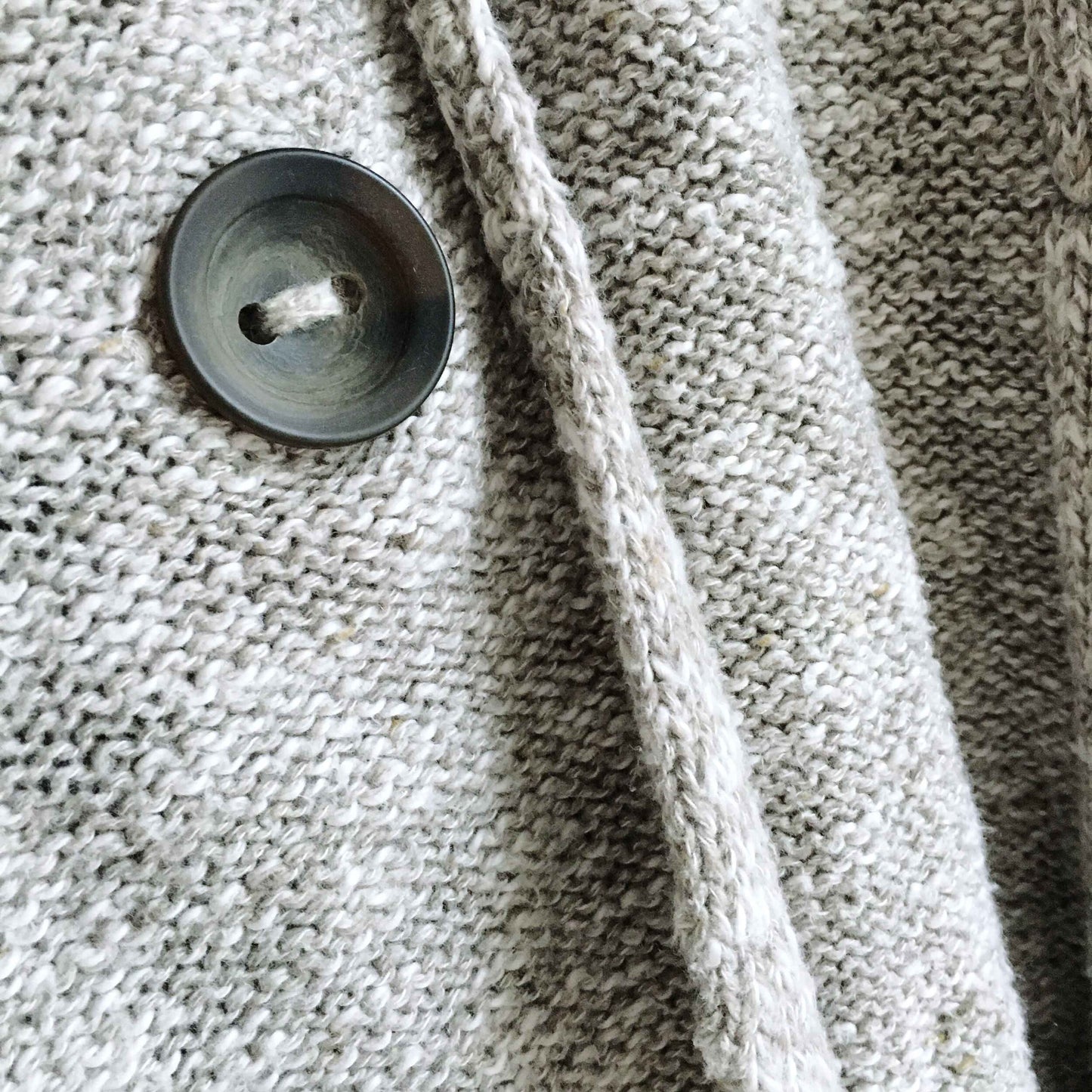 Moth Stirabout cocoon knit cardigan - size M/L