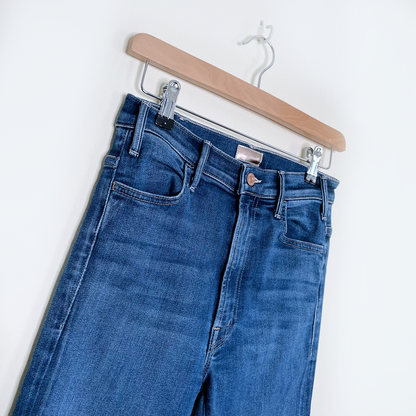 mother the hustler ankle fray in home movies - size 26