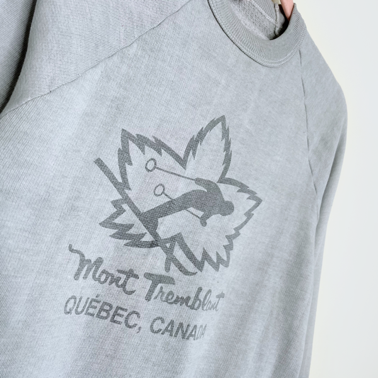 vintage 80s mont tremblant graphic print crewneck sweatshirt - size xs