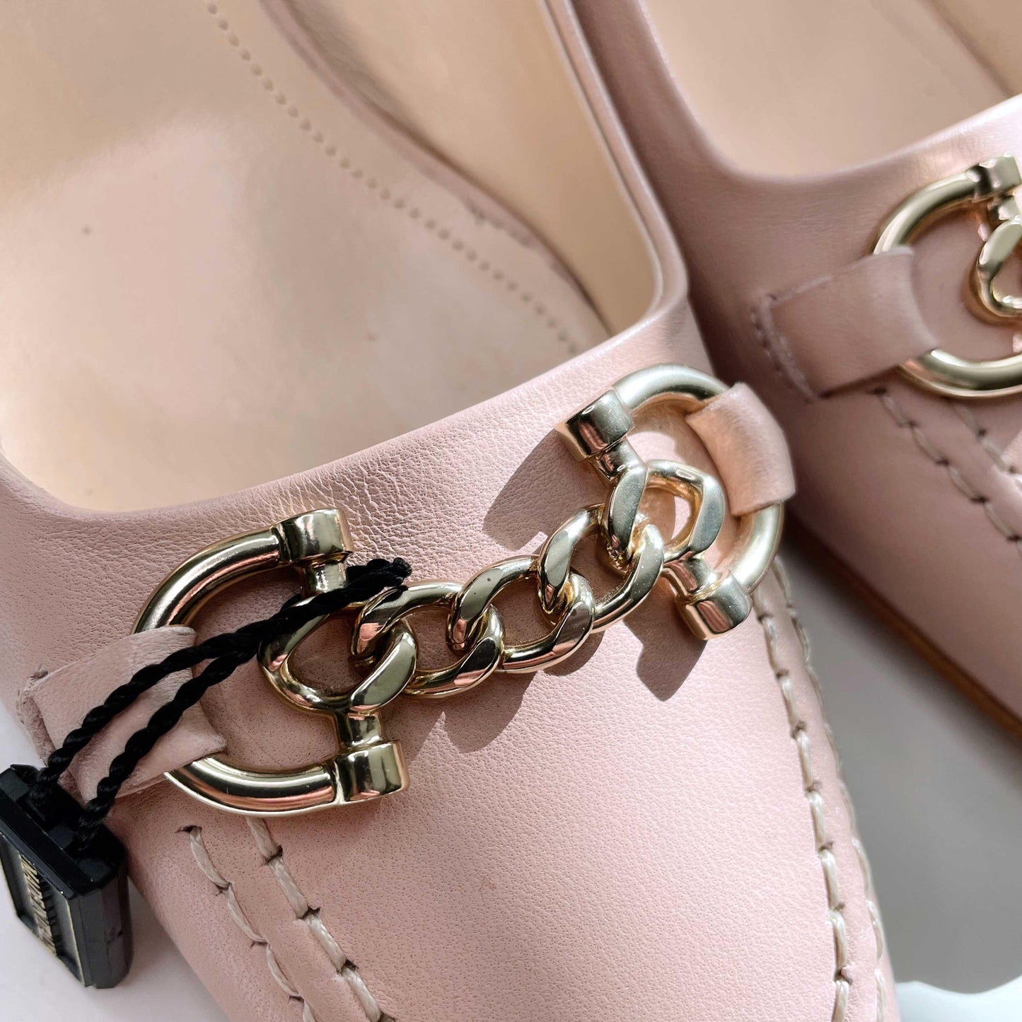 nwot napoleoni pink leather chain day heel - size 39