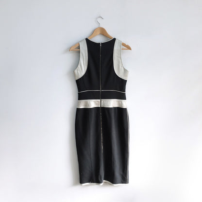 Narcisco Rodriguez Contour Sheath Dress - size Medium