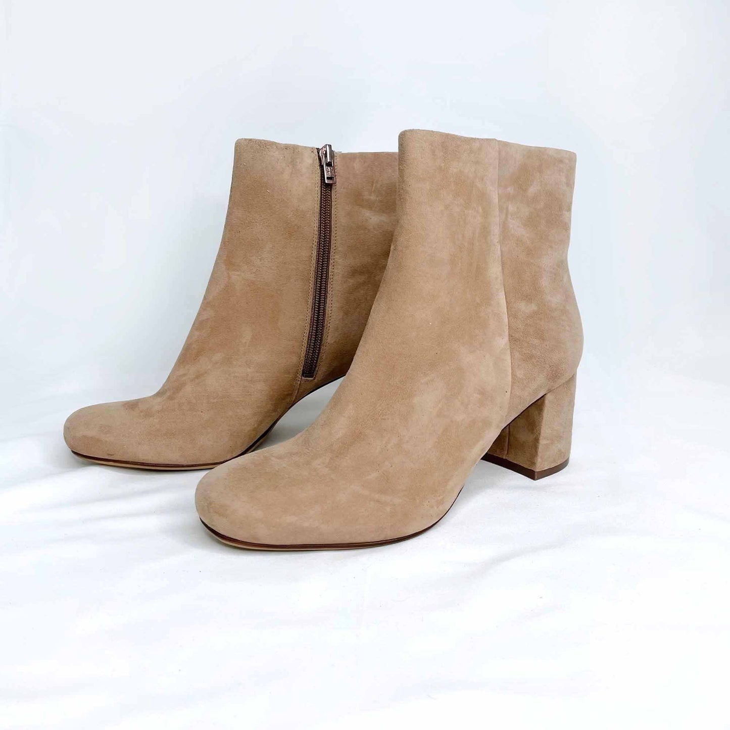 naturalizer westing tan suede heeled ankle boots - size 7
