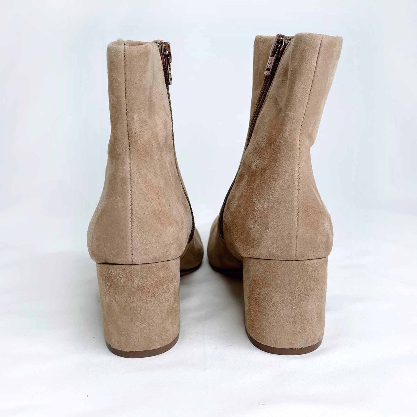 naturalizer westing tan suede heeled ankle boots - size 7