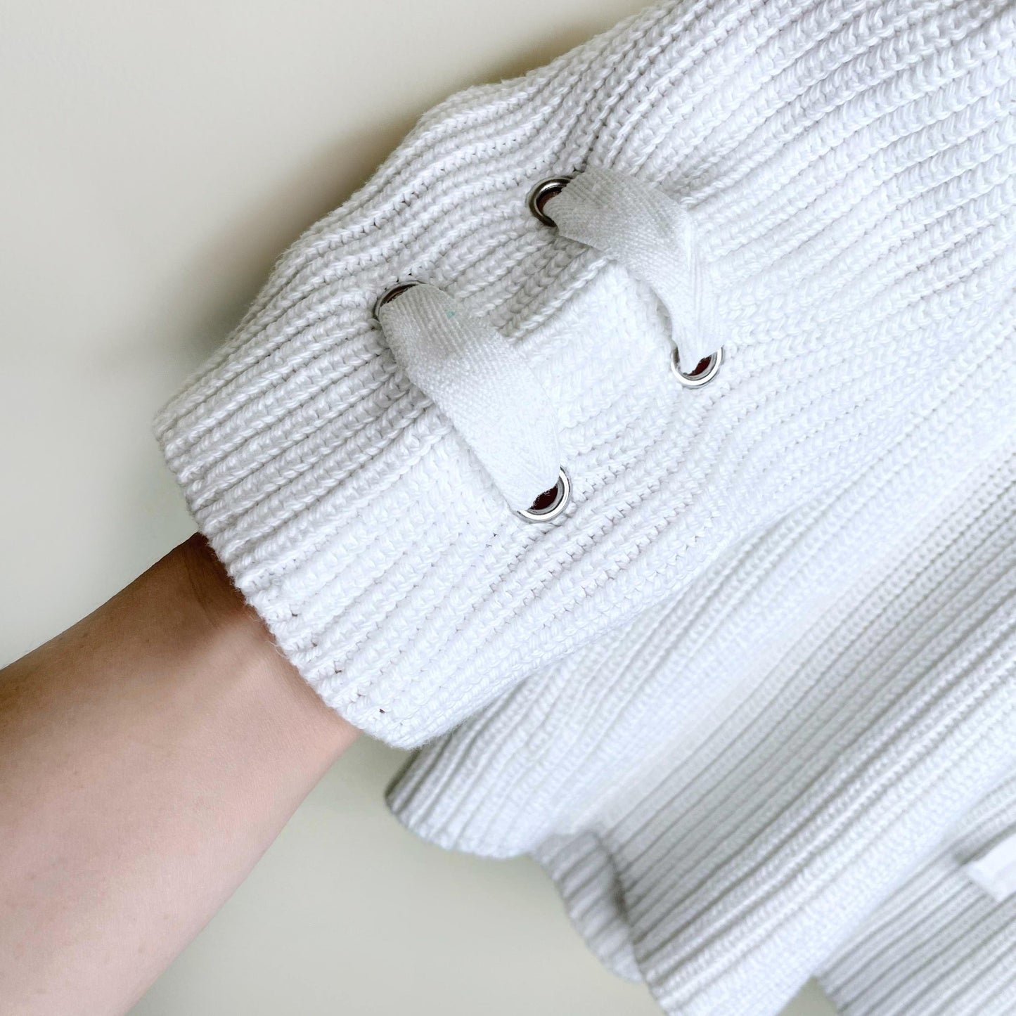 neon buddha lace up mission pullover sweater - size small