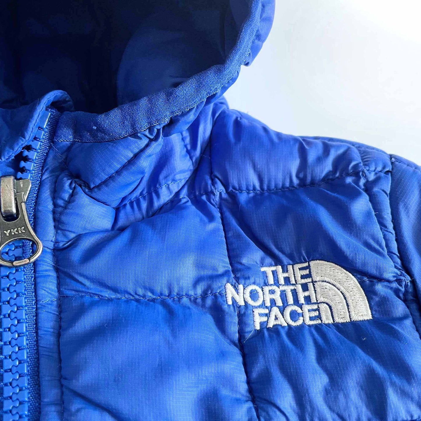 the north face kids eco thermoball hooded jacket - size 4T