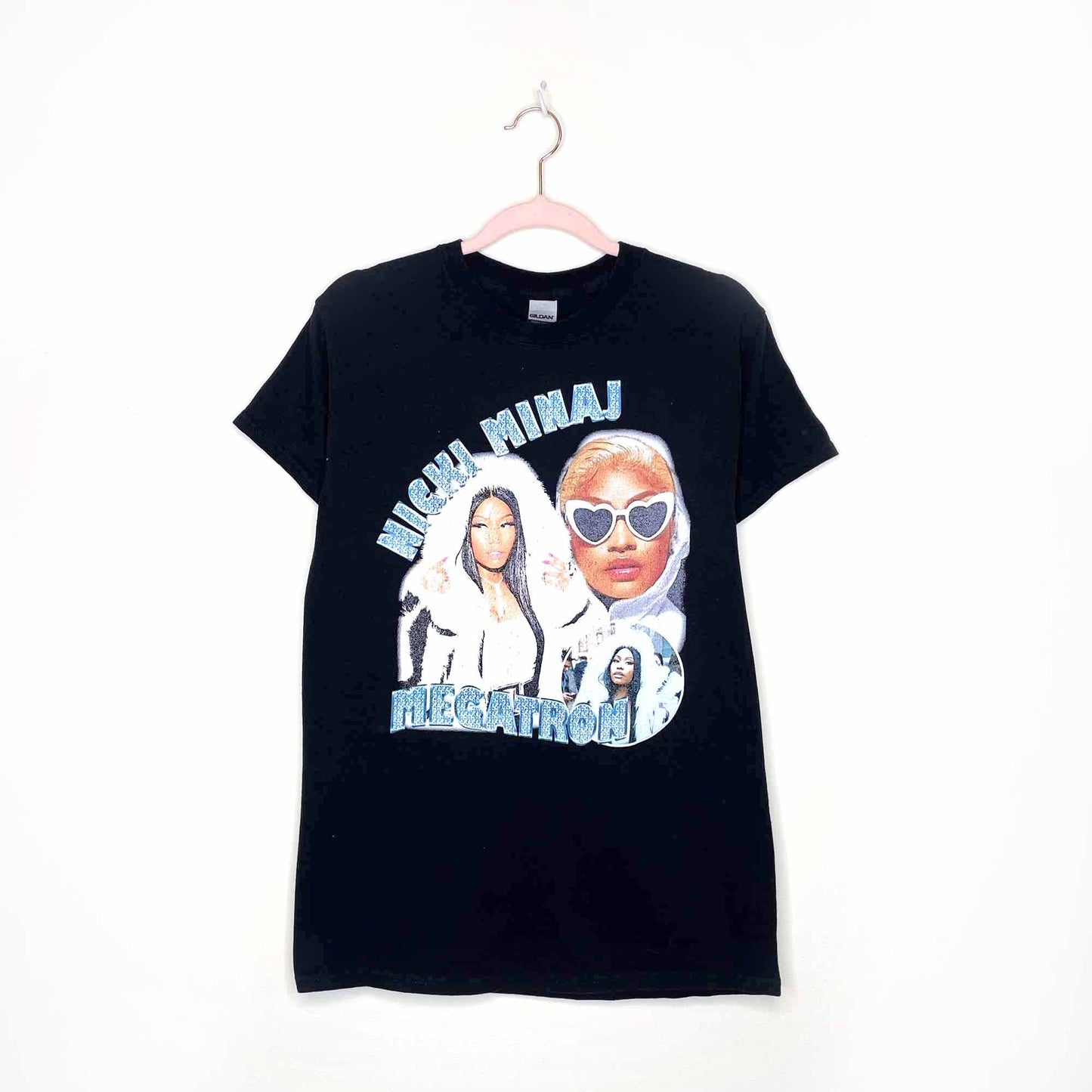 nicki minaj megatron tee - size small