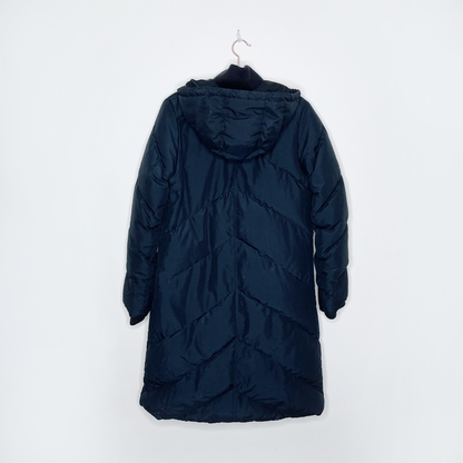 nike black small swoosh long hooded puffer jacket - size xs