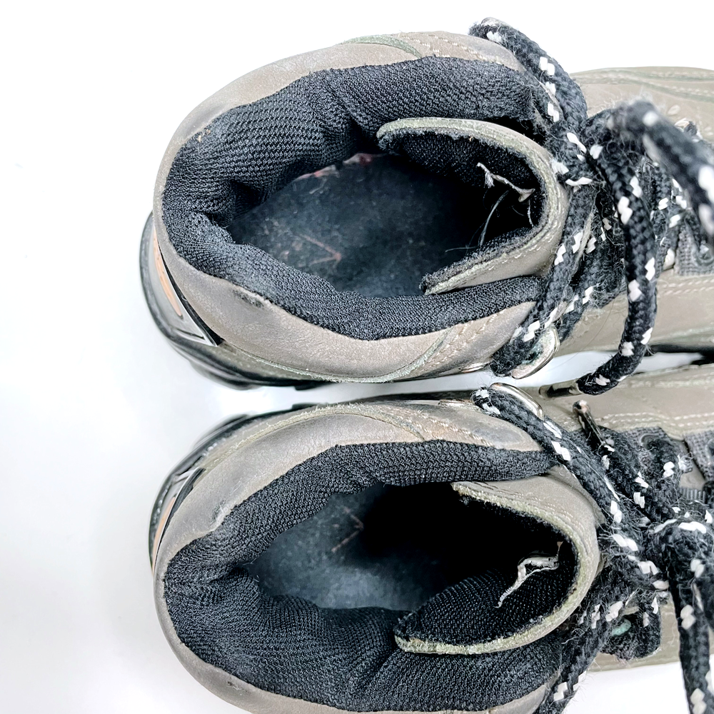 vintage nike acg 90s leather gorpcore hiking boots - size 6