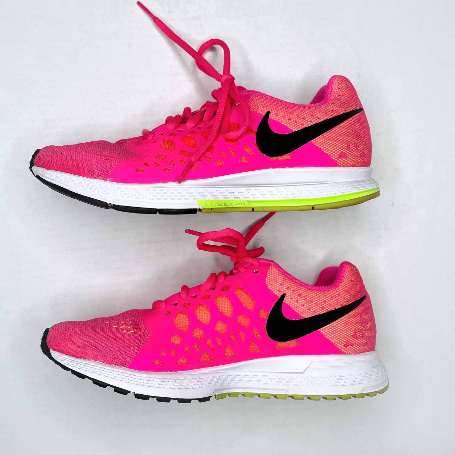 Nike pink zoom running shoes - size 8