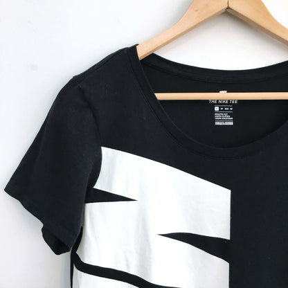 the Nike Tee - size xs