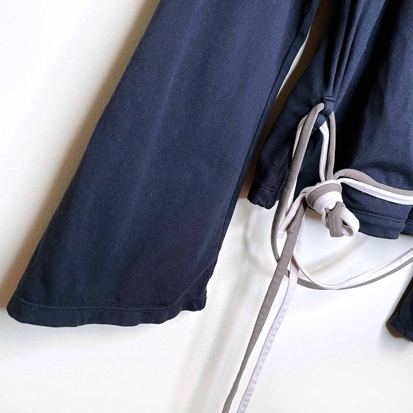 nike dri fit hooded wrap tie long sleeve ballet yoga top - size xl