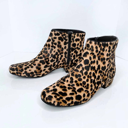 nine west pony hair huggins leopard booties - size 7