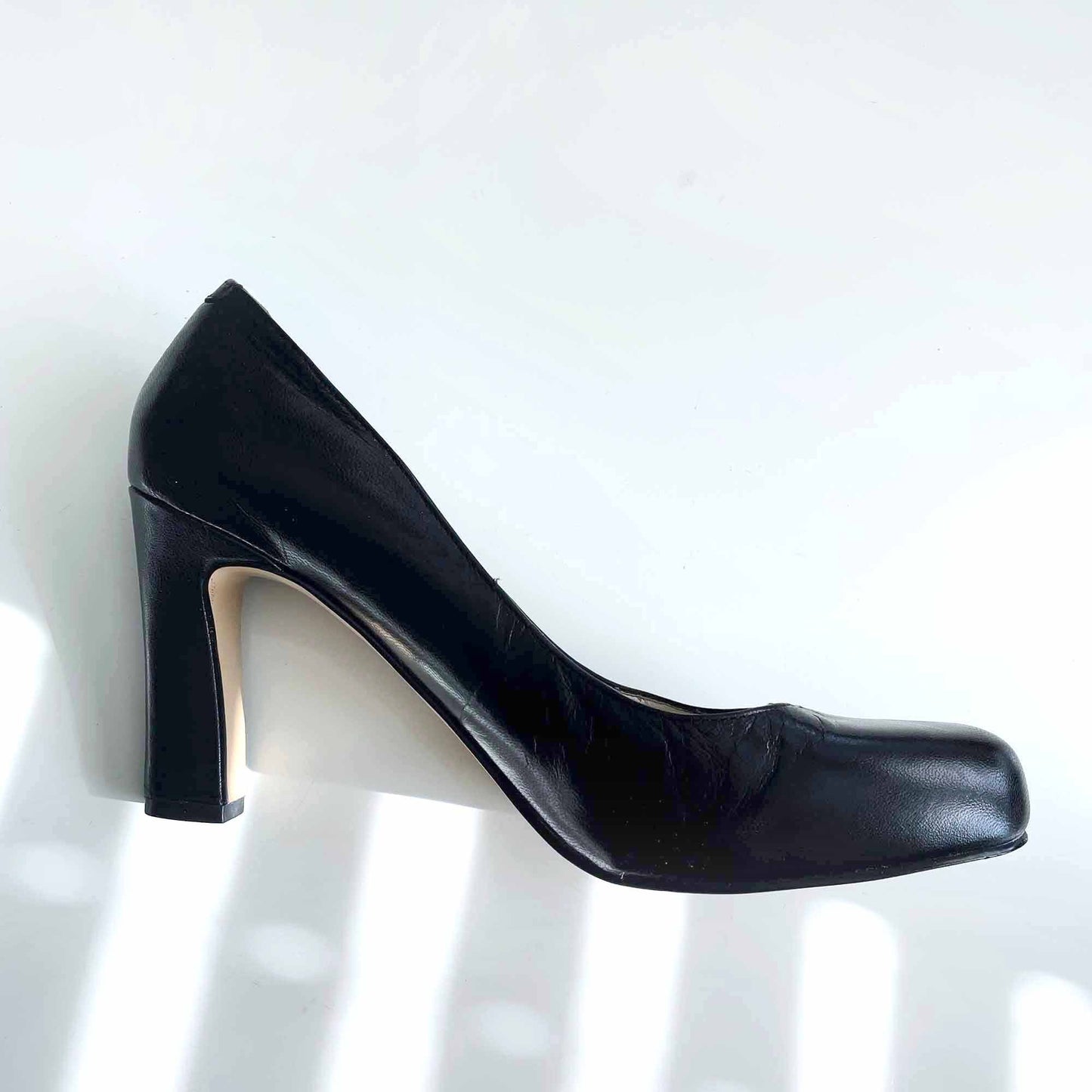 nine west black leather thick heel pumps - size 8.5
