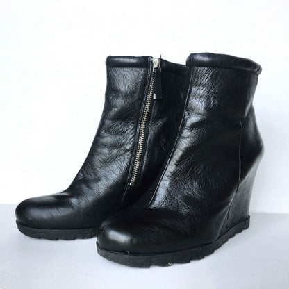 Nine West Pink top leather wedge bootie - size 8.5