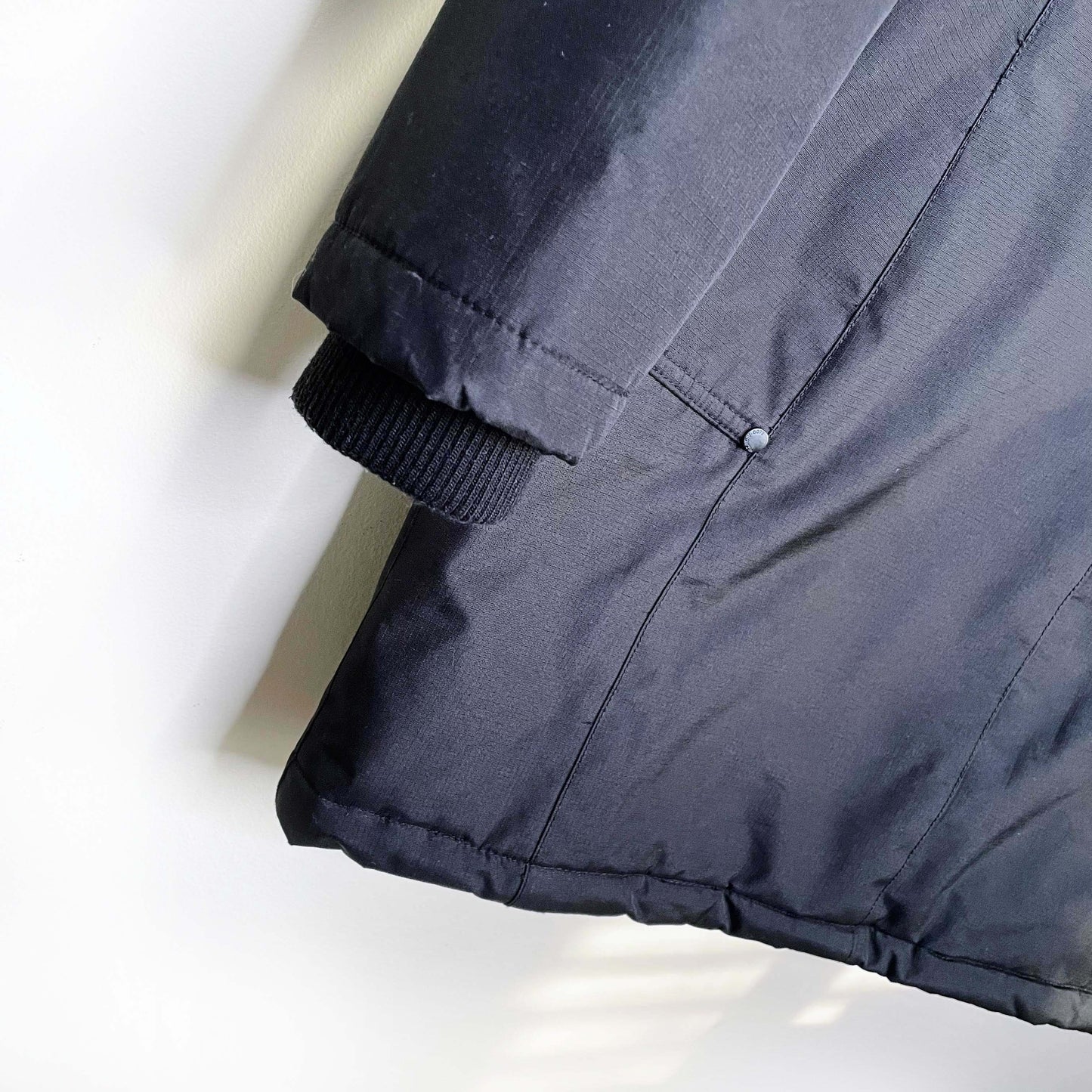 noize black vegan pama arctic engineered parka - size large