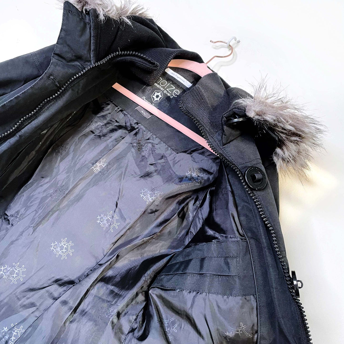 noize black vegan orea arctic engineered parka - size medium