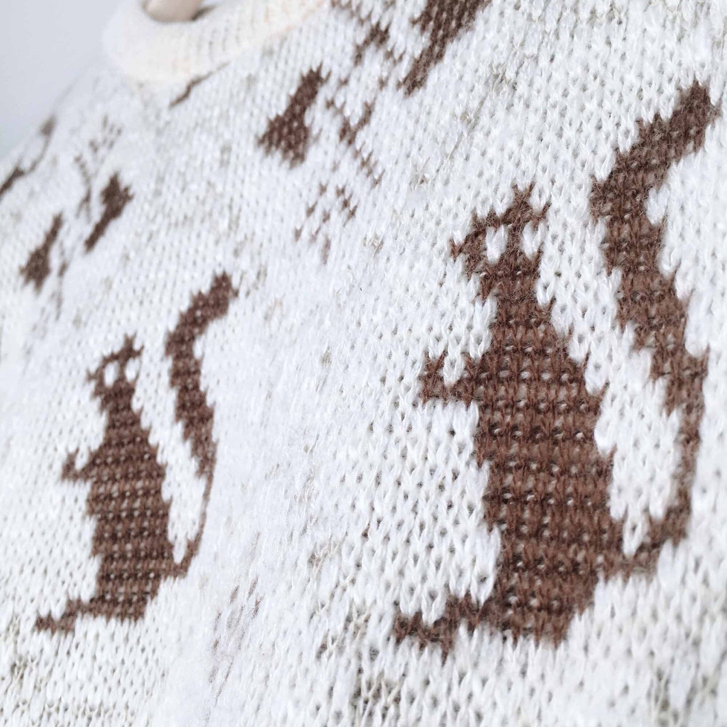 Vintage holiday christmas squirrel sweater - size Small