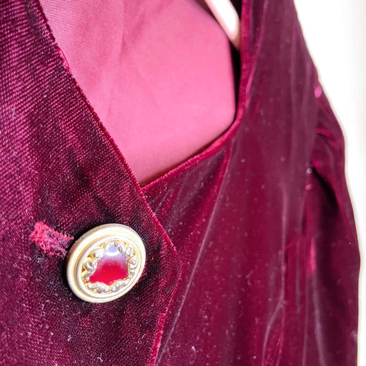 vintage nu-mode red victorian velvet riding jacket - size small