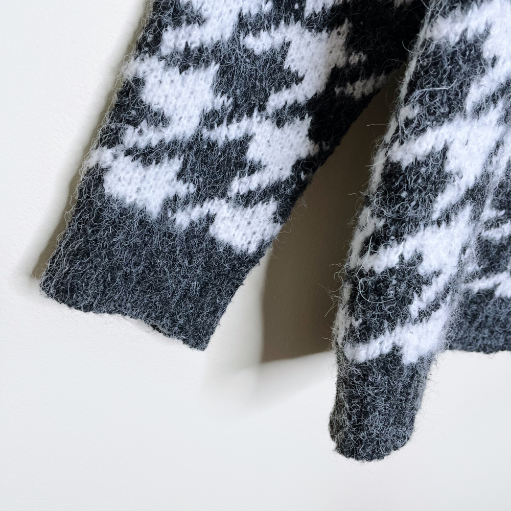 oak + fort houndstooth wool-blend sweater - size small
