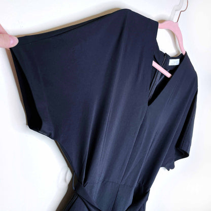 oak + fort v-neck tie waist wide leg evening flowy jumpsuit - size small