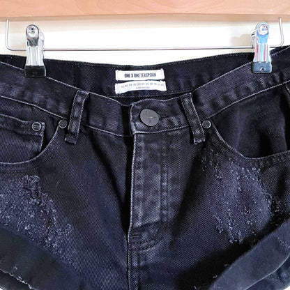 one teaspoon low rise bandits distressed jean shorts - size 26