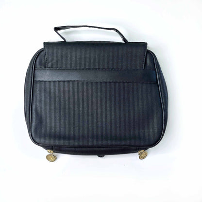 oscar de la renta travel toiletries bag