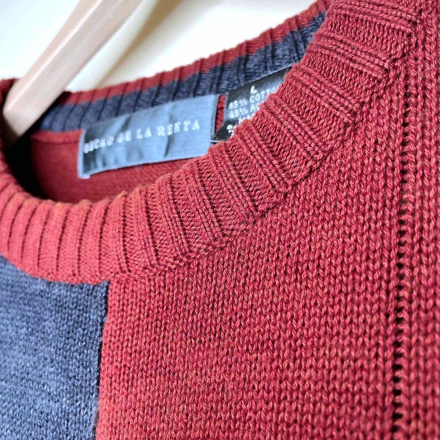 Oscar de la Renta Fall 2011 grandpa sweater - size Large