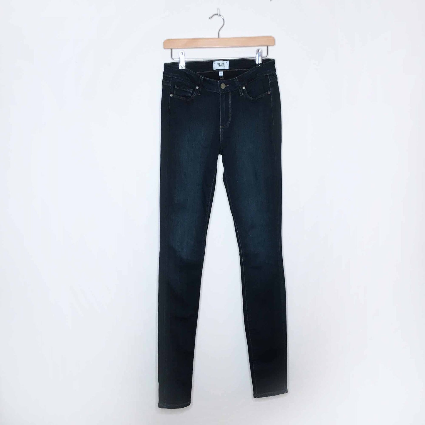 PAIGE mid-rise super skinny 35" length - size 30