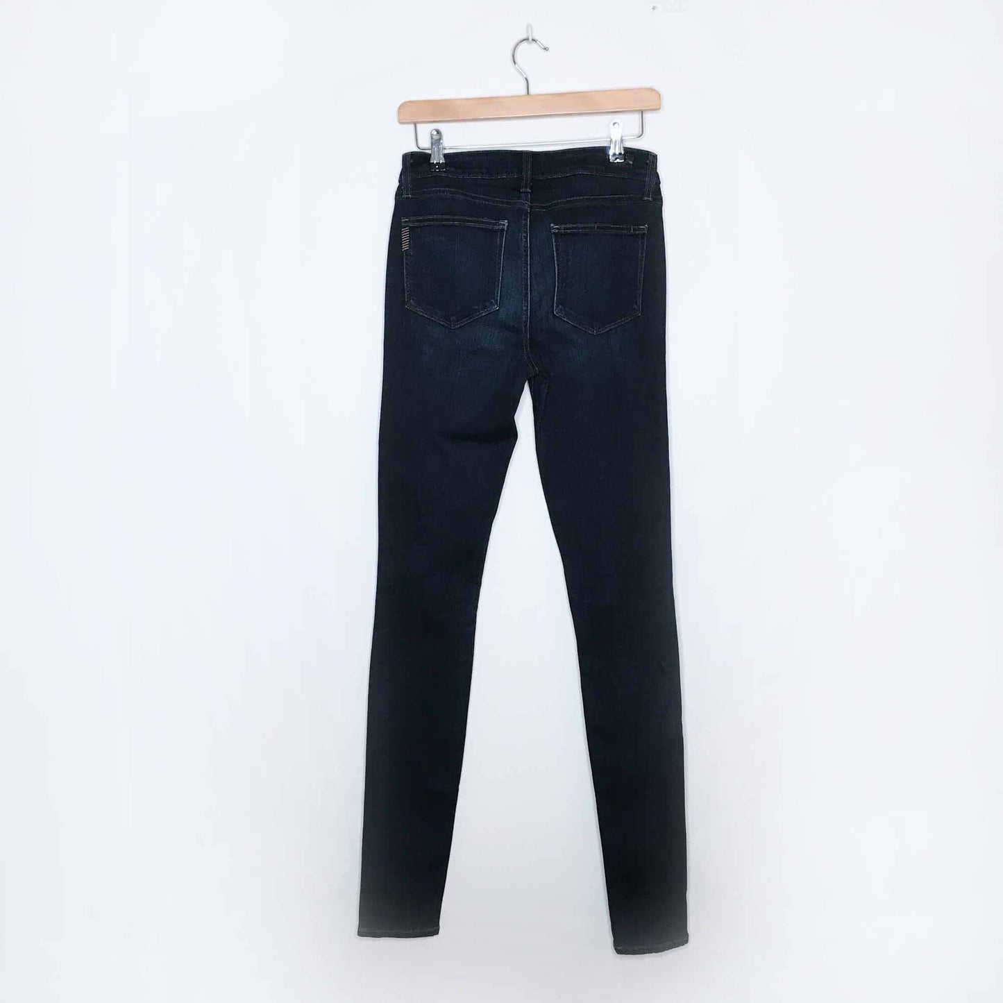 PAIGE mid-rise super skinny 35" length - size 30