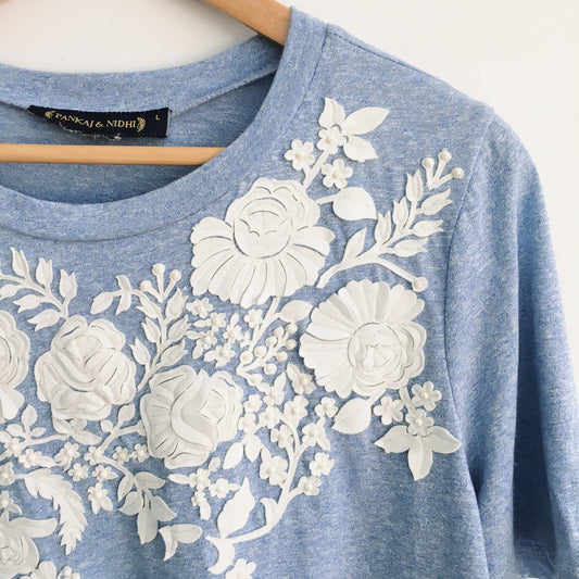 Pankaj and Nidhi Anthropologie Tee with Flower Decal - size Large