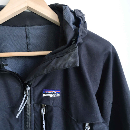 Patagonia Hooded R Series soft shell jacket - size Small