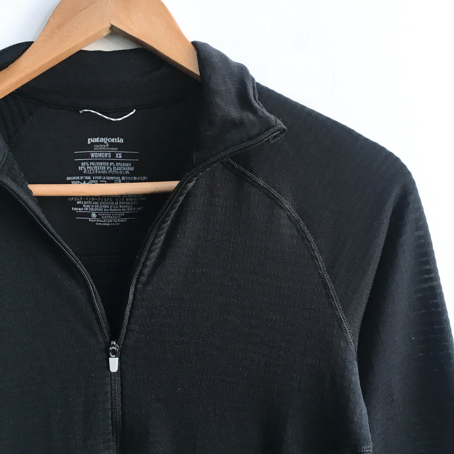 Patagonia Capilene Mid-weight Zip-neck - size xs
