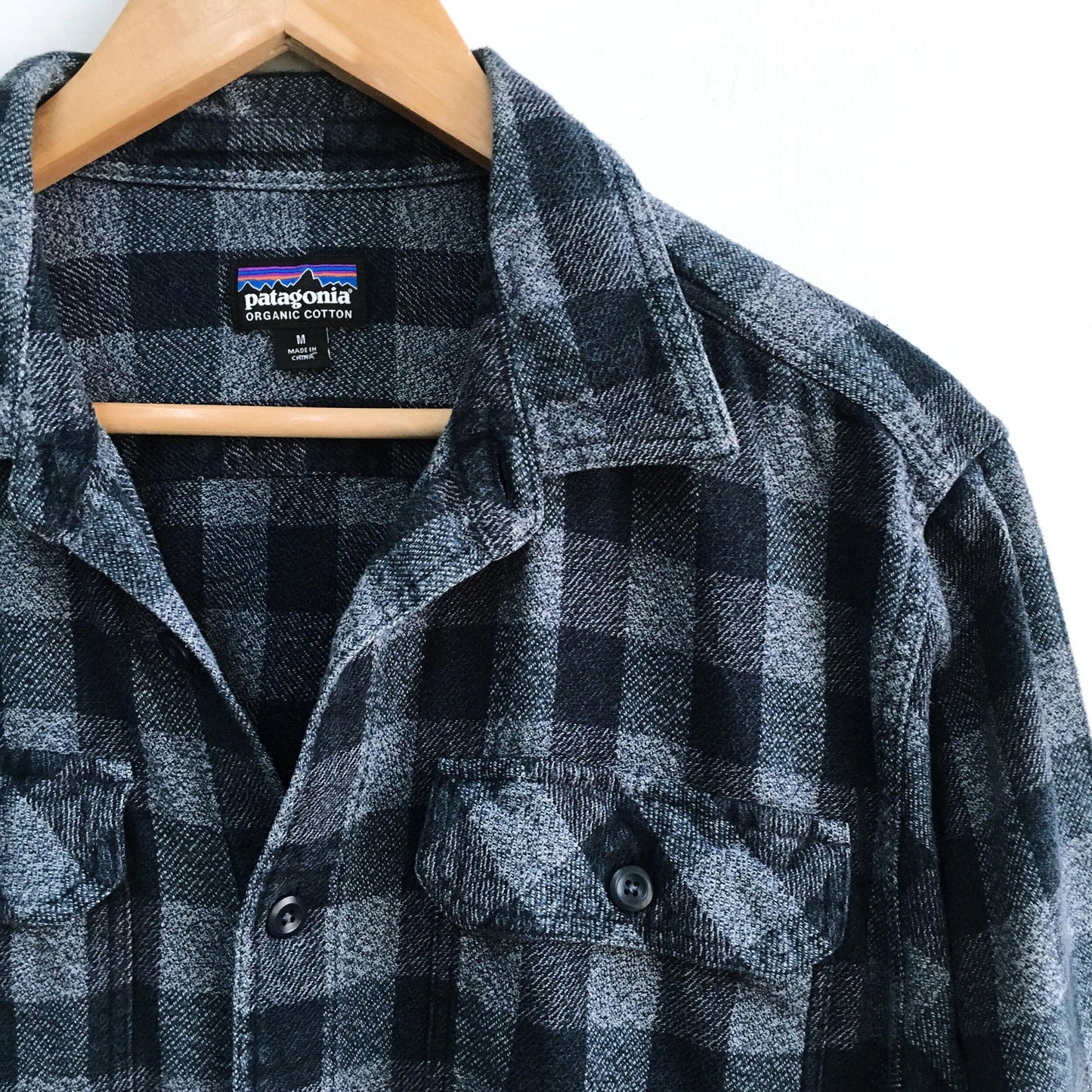 Patagonia Men's Fjord Flannel - size Medium