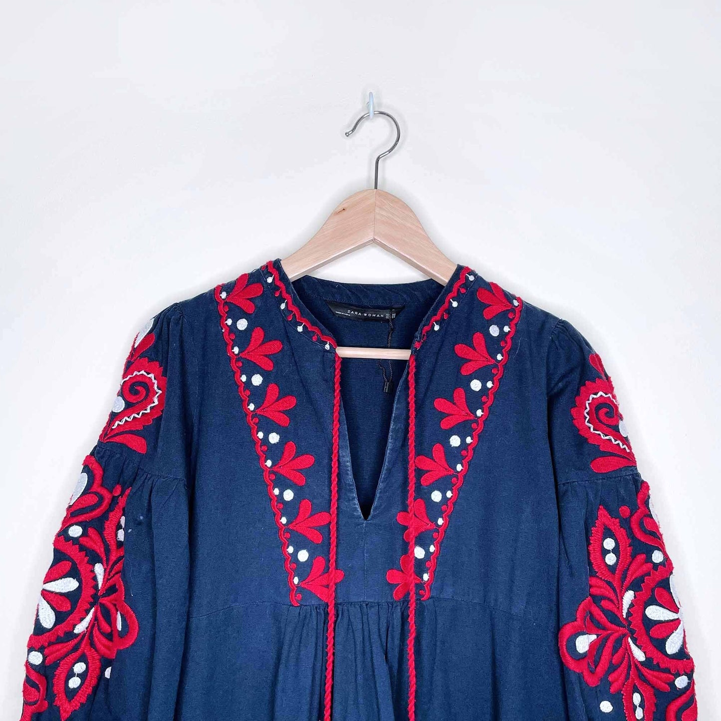 zara boho embroidered puff sleeve folk dress - size xs