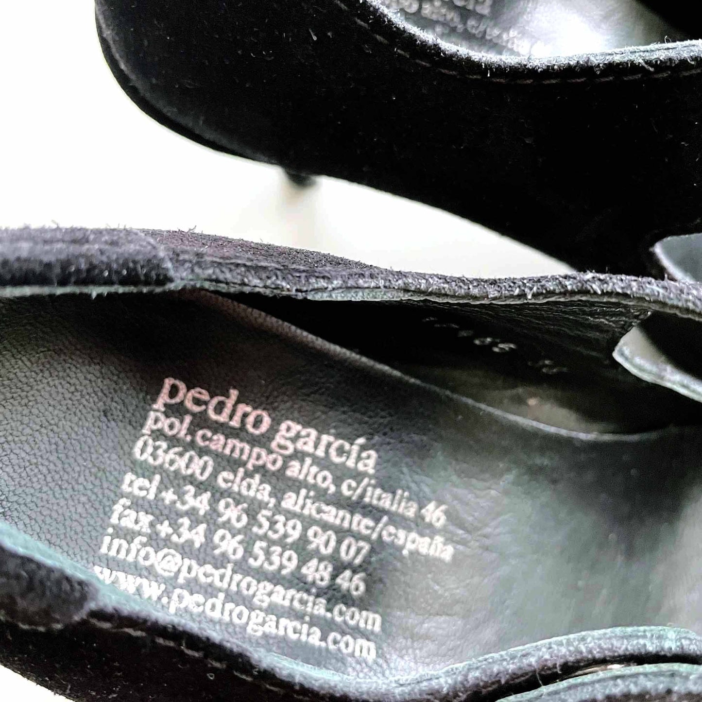 pedro garcia suede mary-jane pumps - size 36