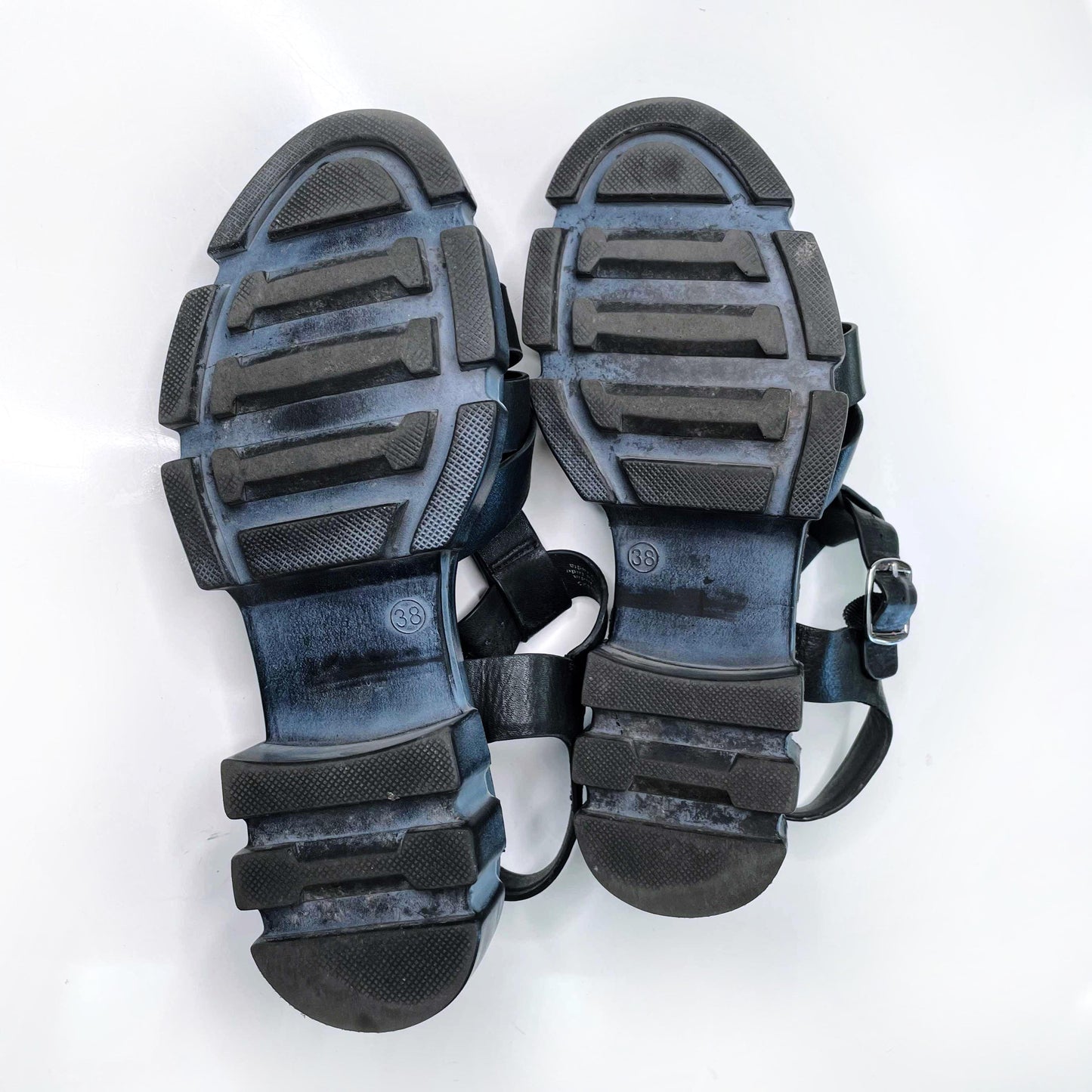 free people black leather brooks fisherman sandals - size 38