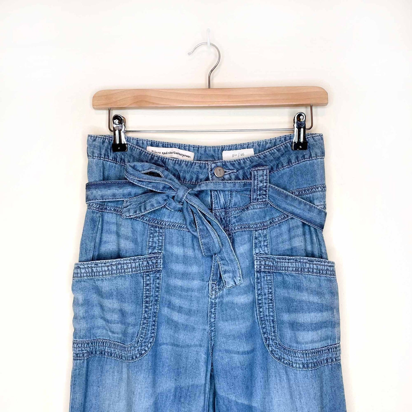 pilcro and the letterpress ultra high rise tie waist wide leg jeans - size 26